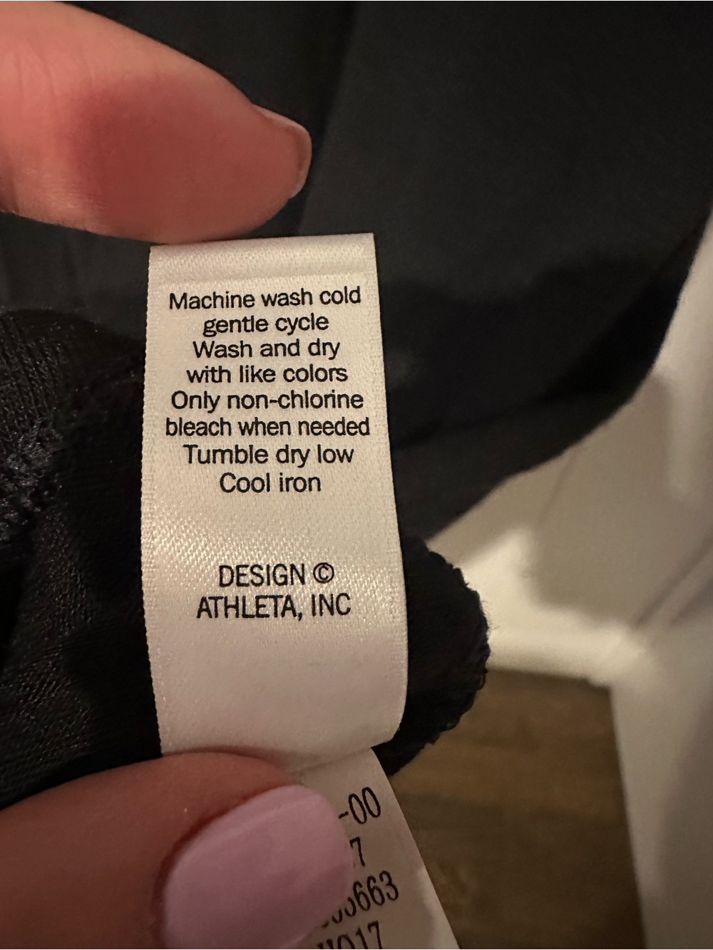 Athleta Black Mock Neck Sleeveless Tank Women’s Small - Picture 5 of 6